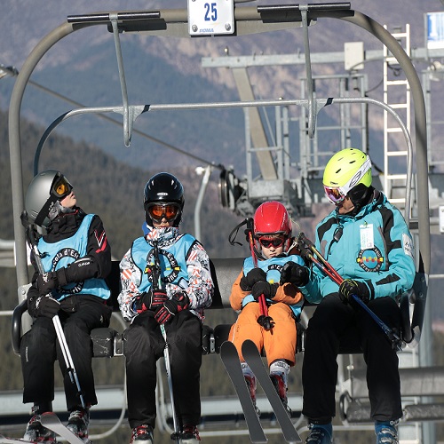 
                                                                                                                            Escola d'esquí Prepirineu
                                                        
